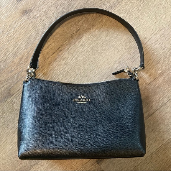 Coach Bags Coach Lewis Shoulder Bag Black Style No 8058 Euc Poshmark